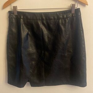 Mini Skirt Black Faux Leather LARGE